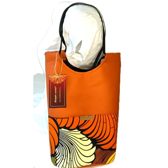 Narancsszínű virágok kerekített aljú shopper/vödör táska